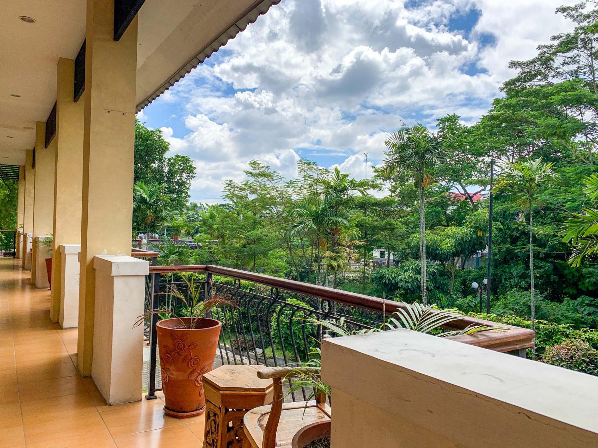 Urbanview Sasono Putro Condoongcatur By Reddoorz Kejayan Dış mekan fotoğraf