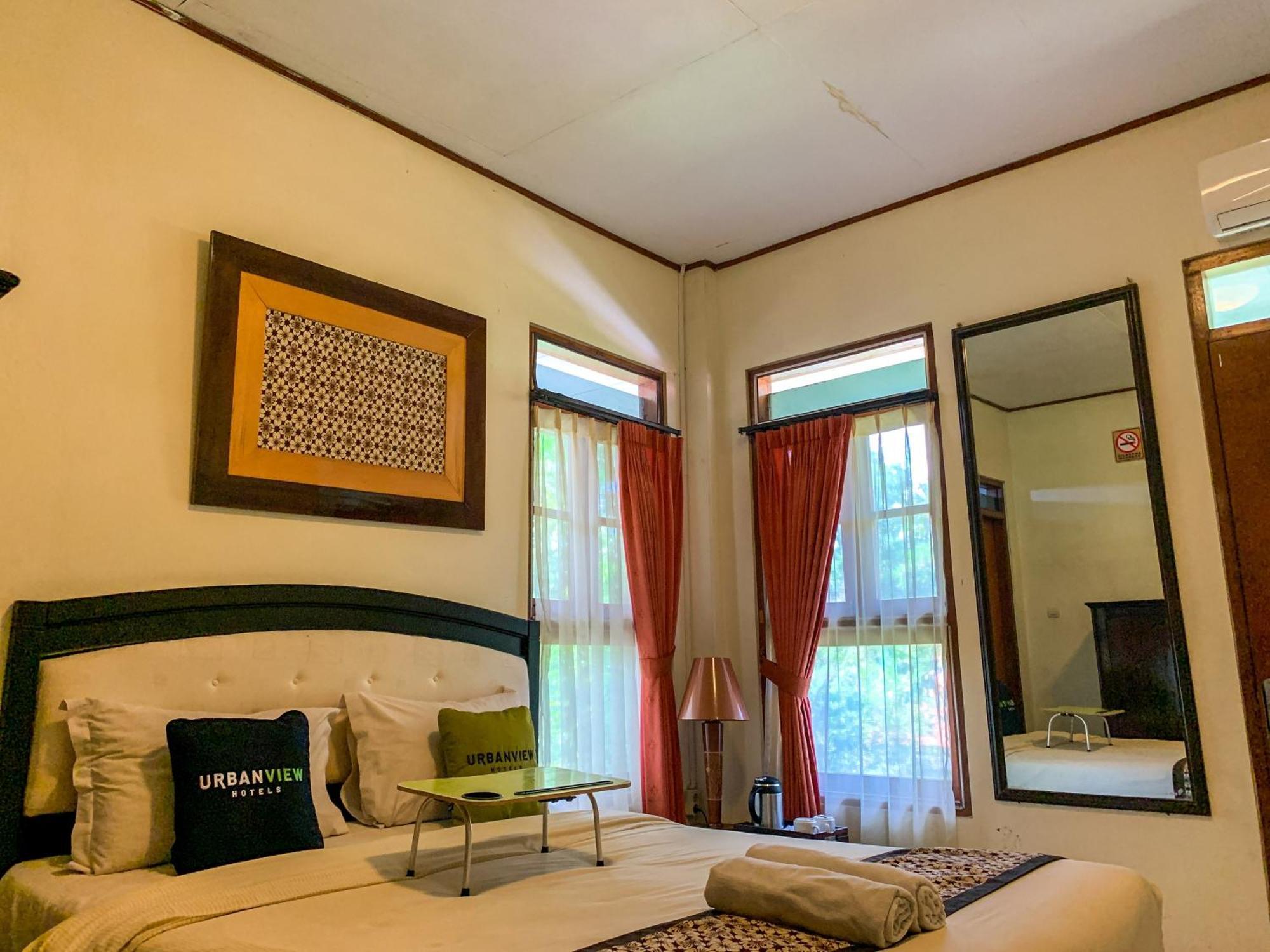 Urbanview Sasono Putro Condoongcatur By Reddoorz Kejayan Dış mekan fotoğraf